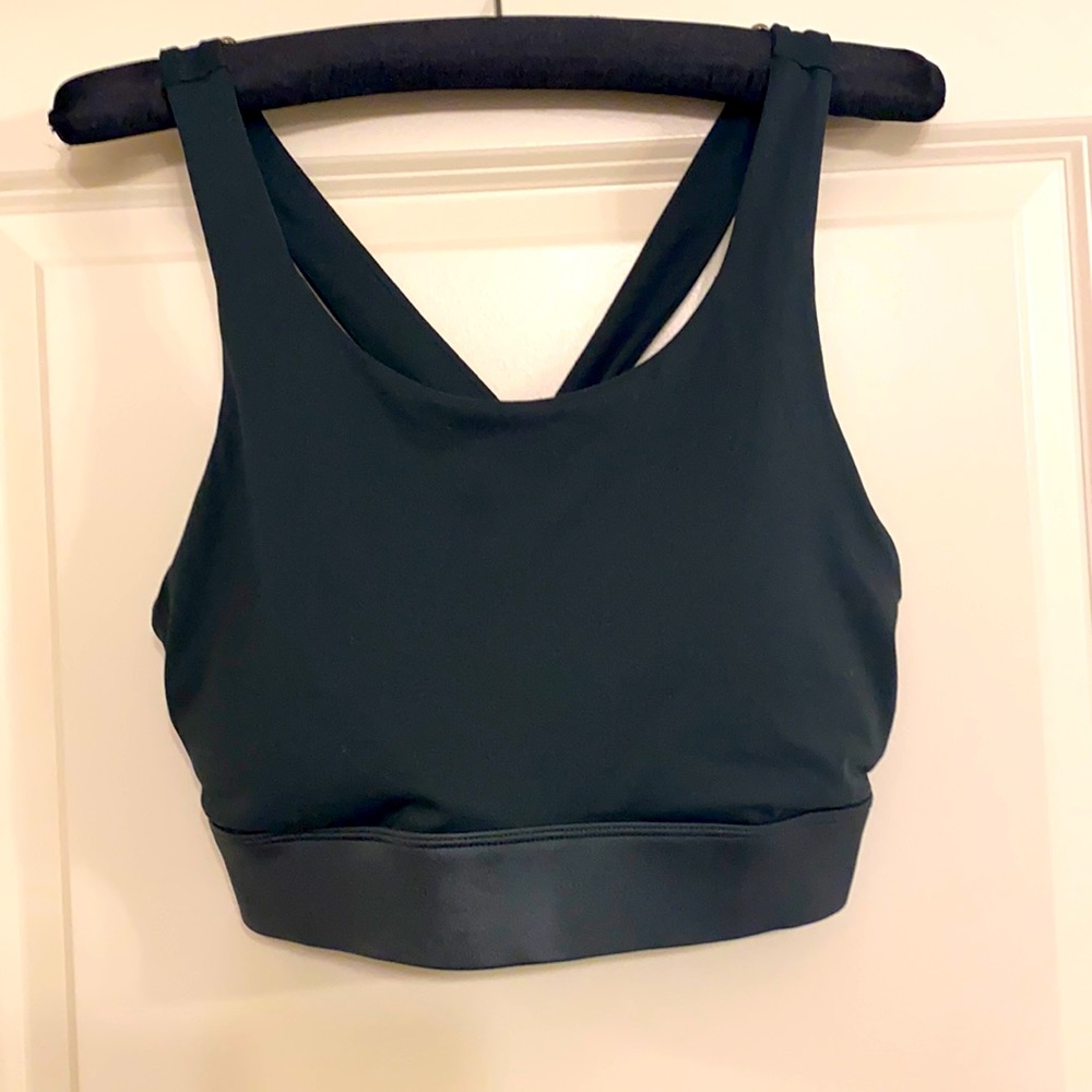NWOT Fabletics sports bra!